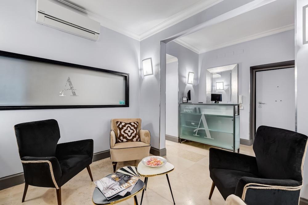 Residenza A -Via Veneto Fashion Rooms -Self Check-In Rom Exteriör bild